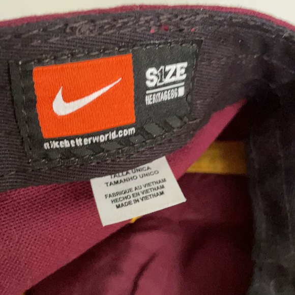 University if Minnesota Gophers baseball hat Nike - Picture 7 of 7